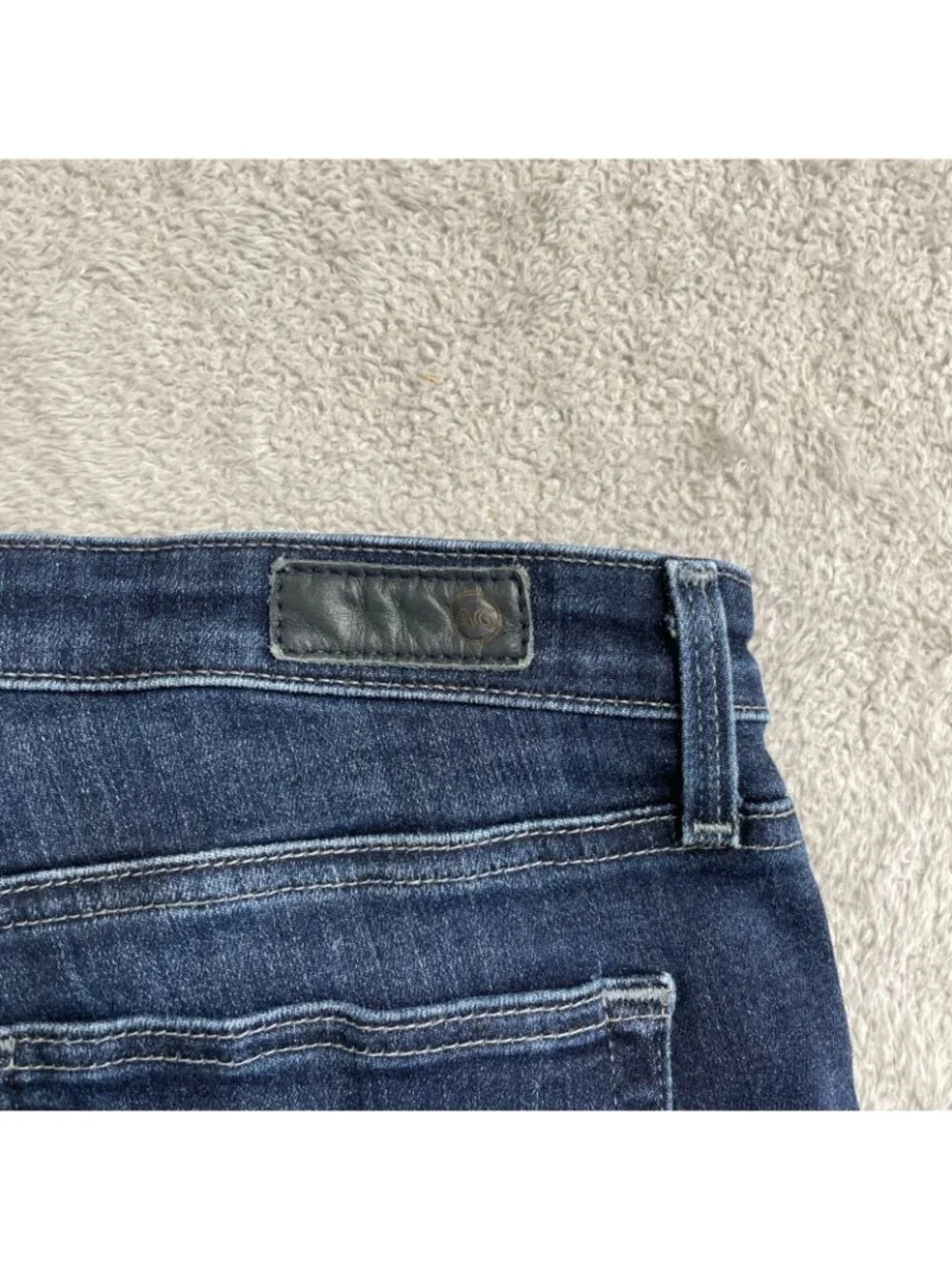 AG Adriano Goldschmied Women's 30 Prima Ankle Cigarette Jeans Dark Wash P0258